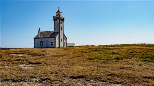 Phare de Poulains